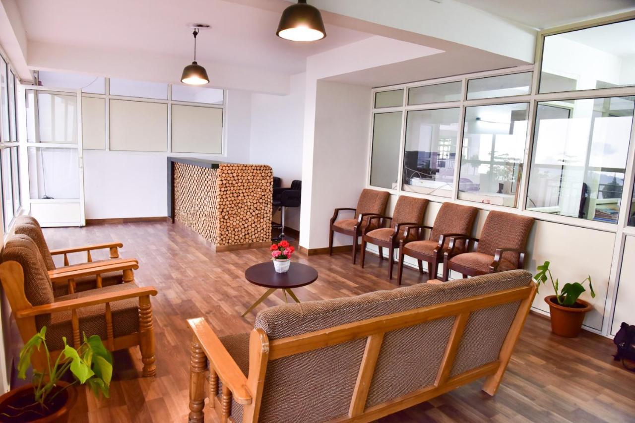 Spangle Heights Shimla, Suites And Residences Bagian luar foto