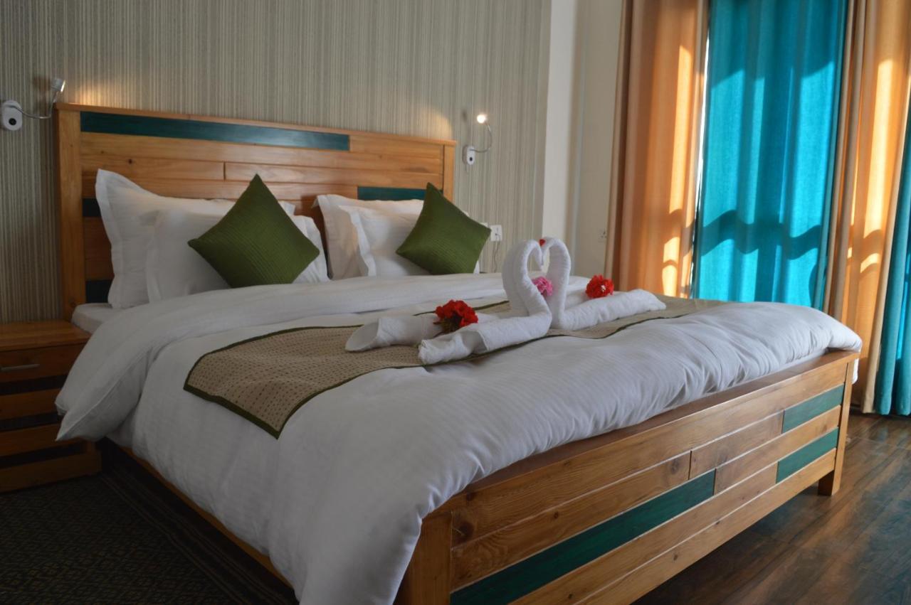 Spangle Heights Shimla, Suites And Residences Bagian luar foto